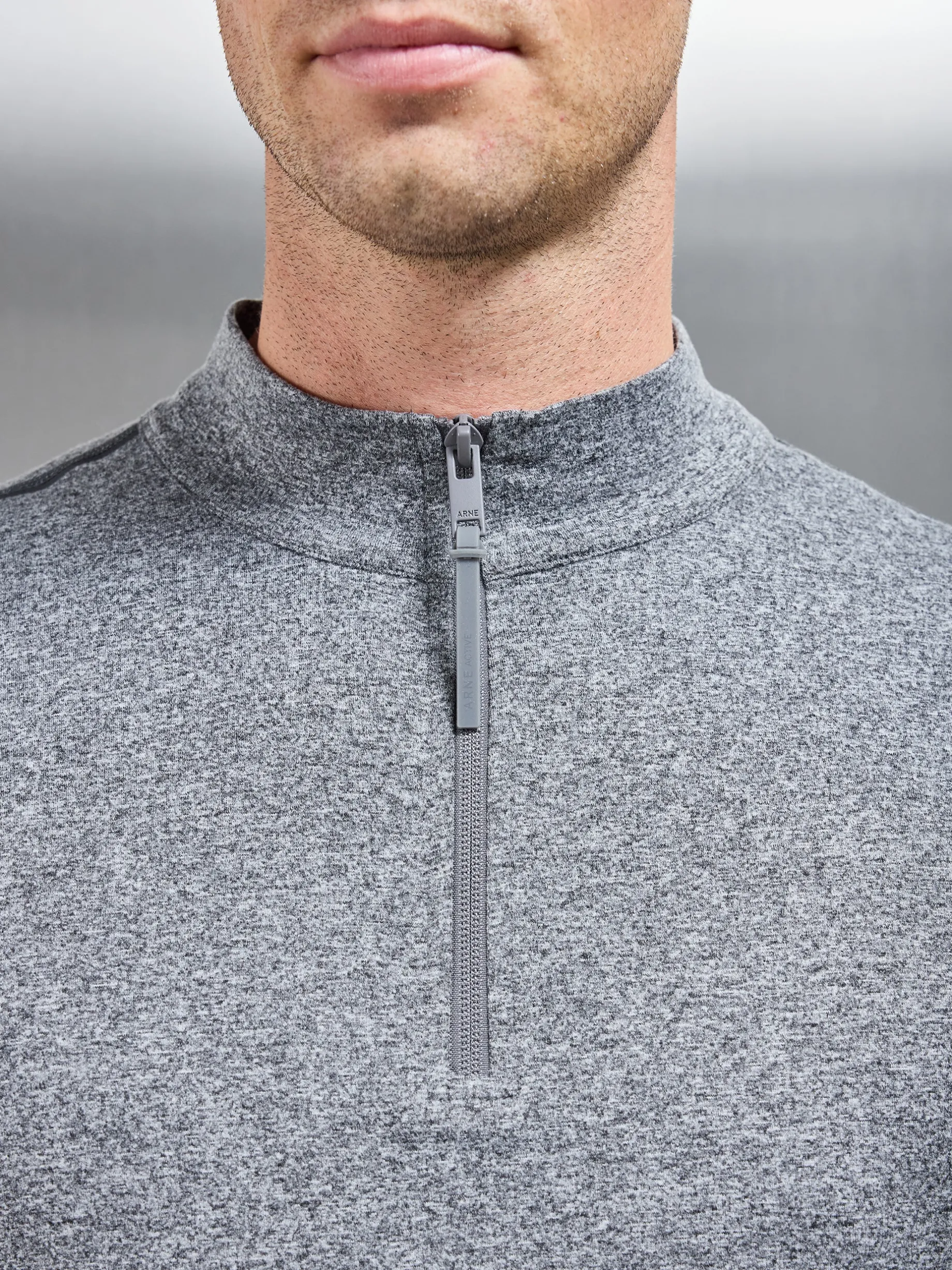 Active Essential Half Zip - Grey
