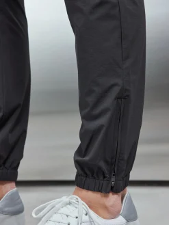 Active Technical Cuffed Trackpant - Grey