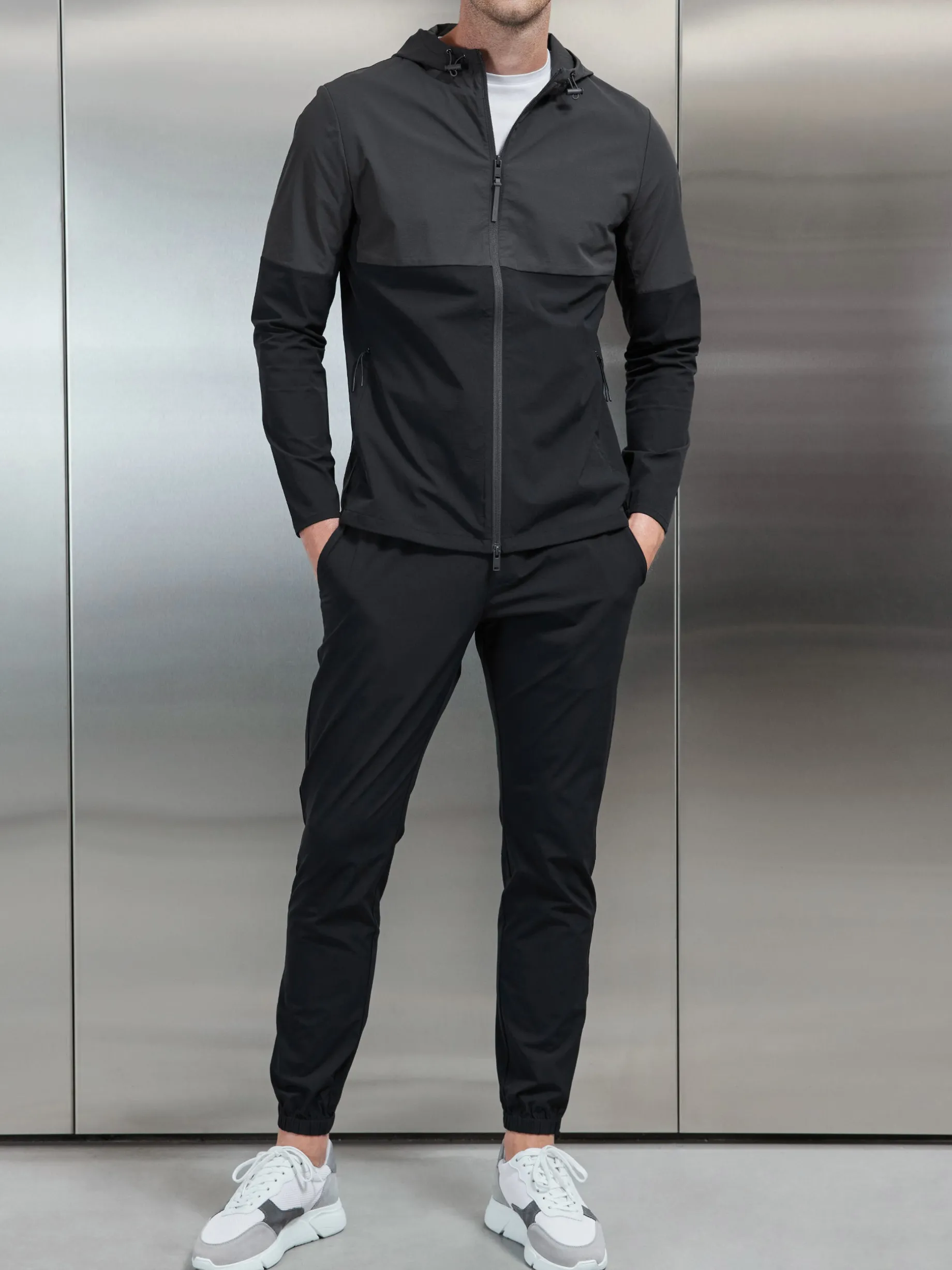 Active Technical Cuffed Trackpant - Black