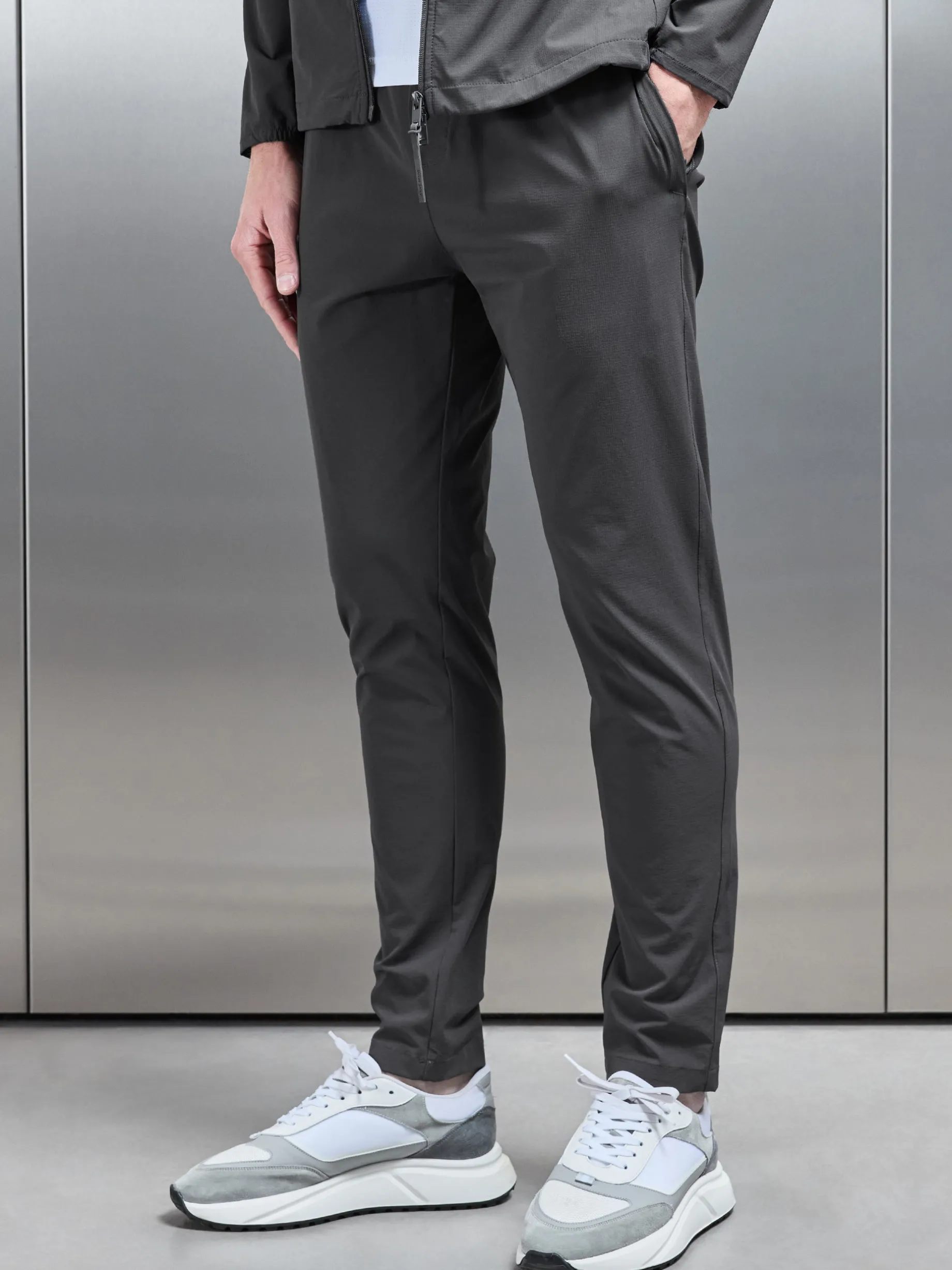 Active Technical Tapered Trackpant - Grey
