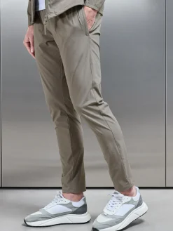 Active Technical Tapered Trackpant - Olive