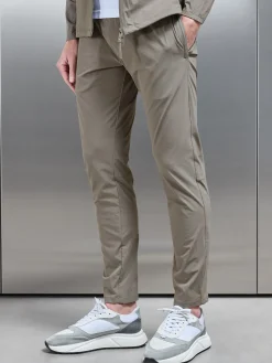 Active Technical Tapered Trackpant - Olive