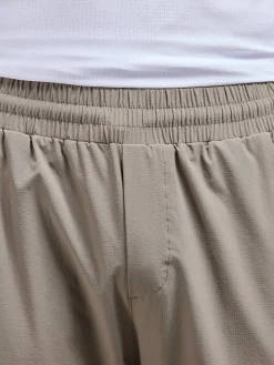 Active Technical Tapered Trackpant - Taupe