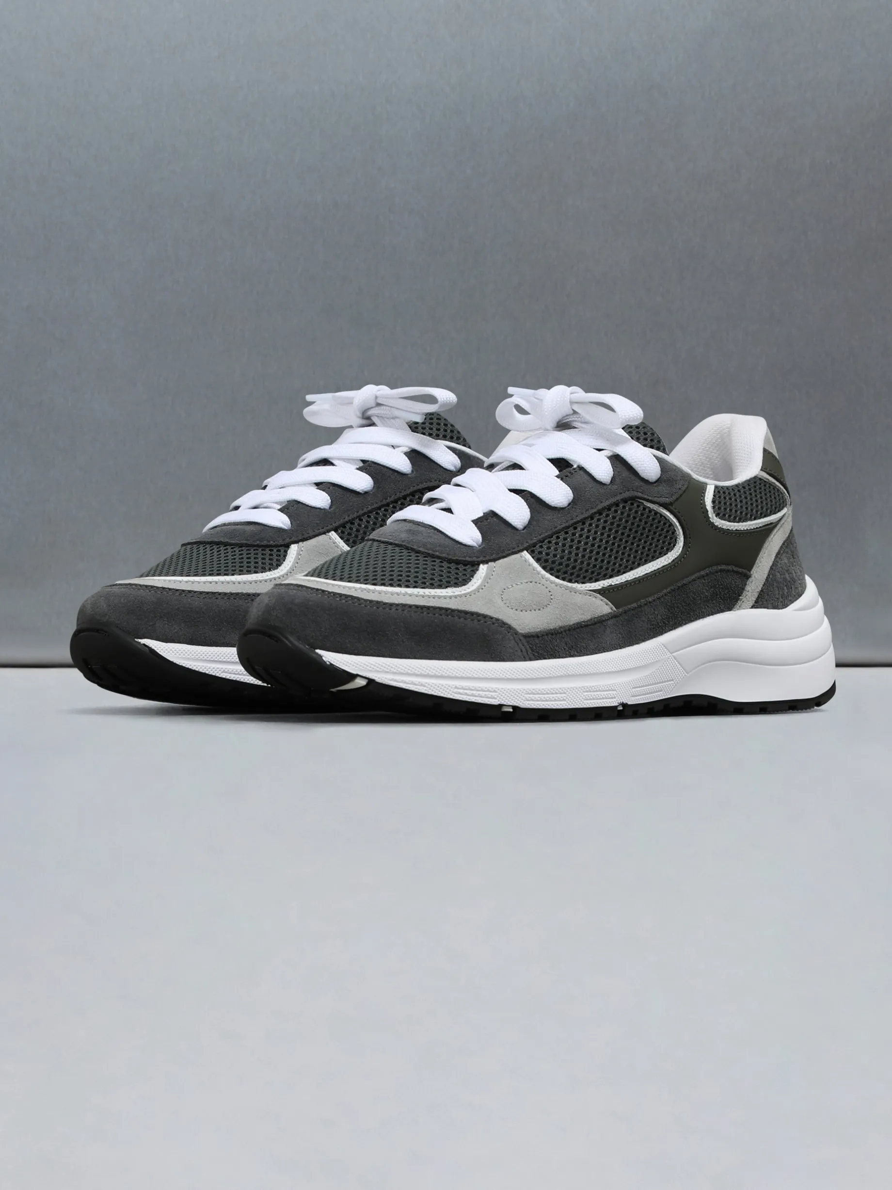 Apollo Runner - Forest Grey
