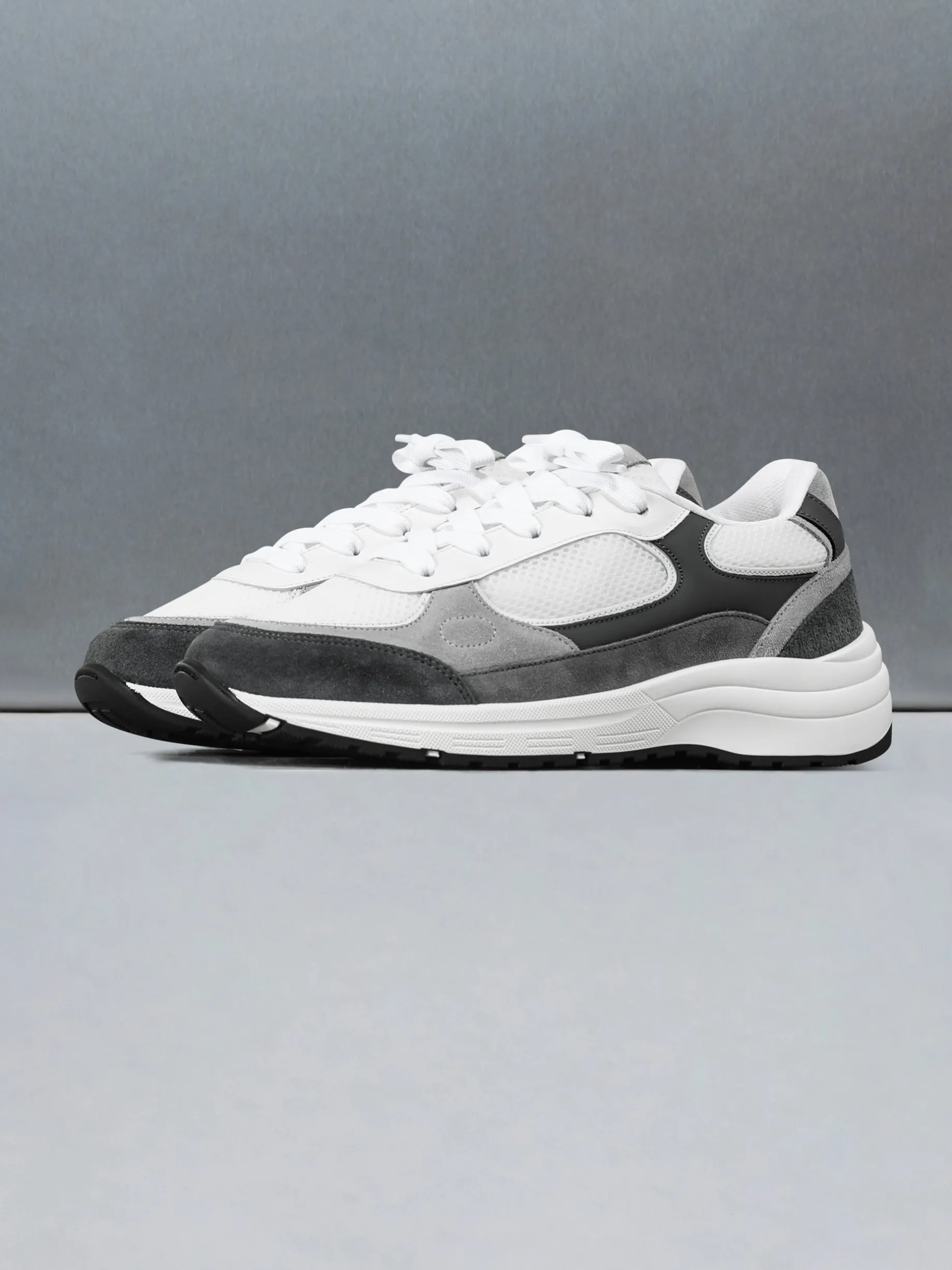 Apollo Runner - White Grey