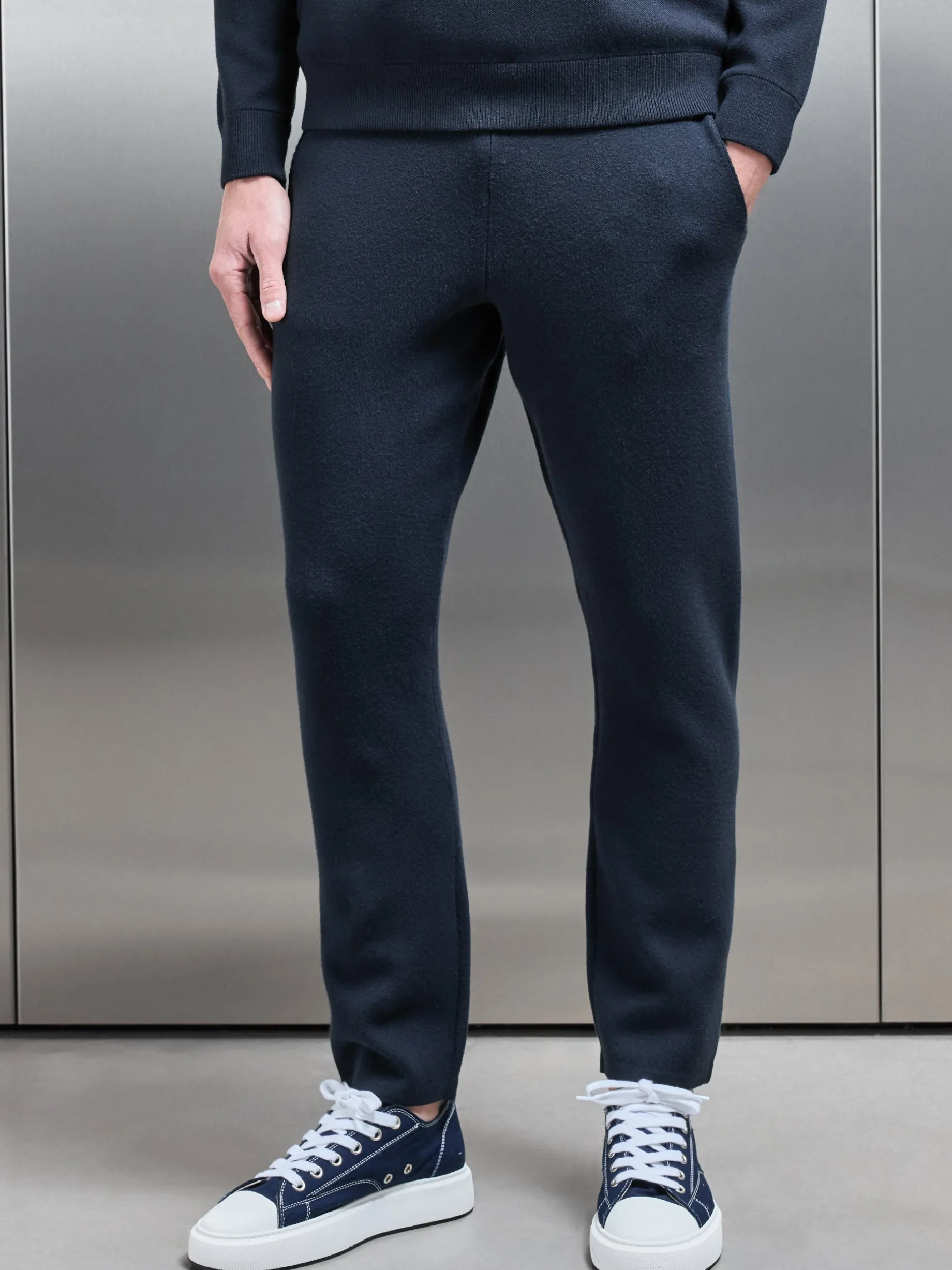 Chunky Knitted Jogger - Navy