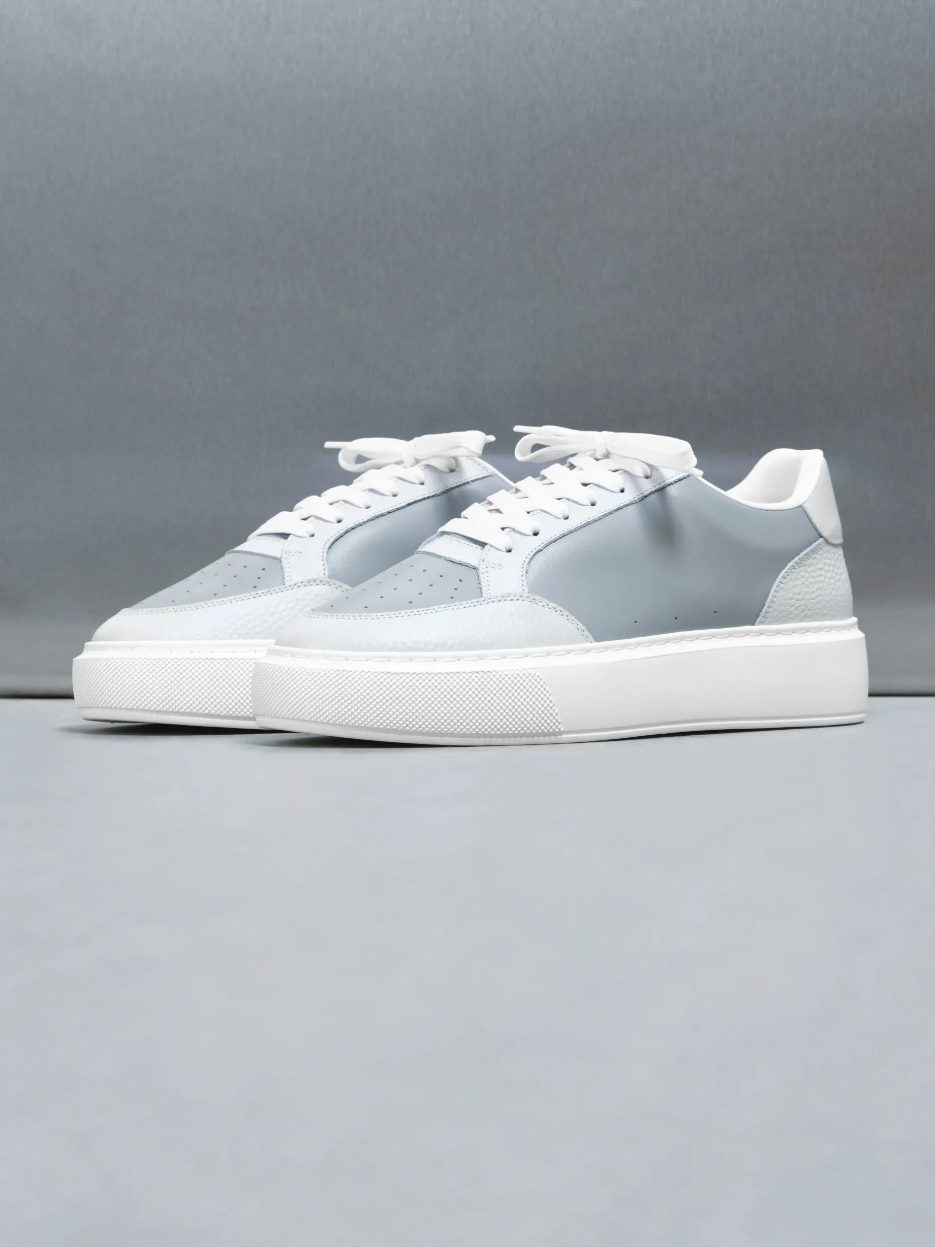Court Trainer 2.0 - Grey Stone