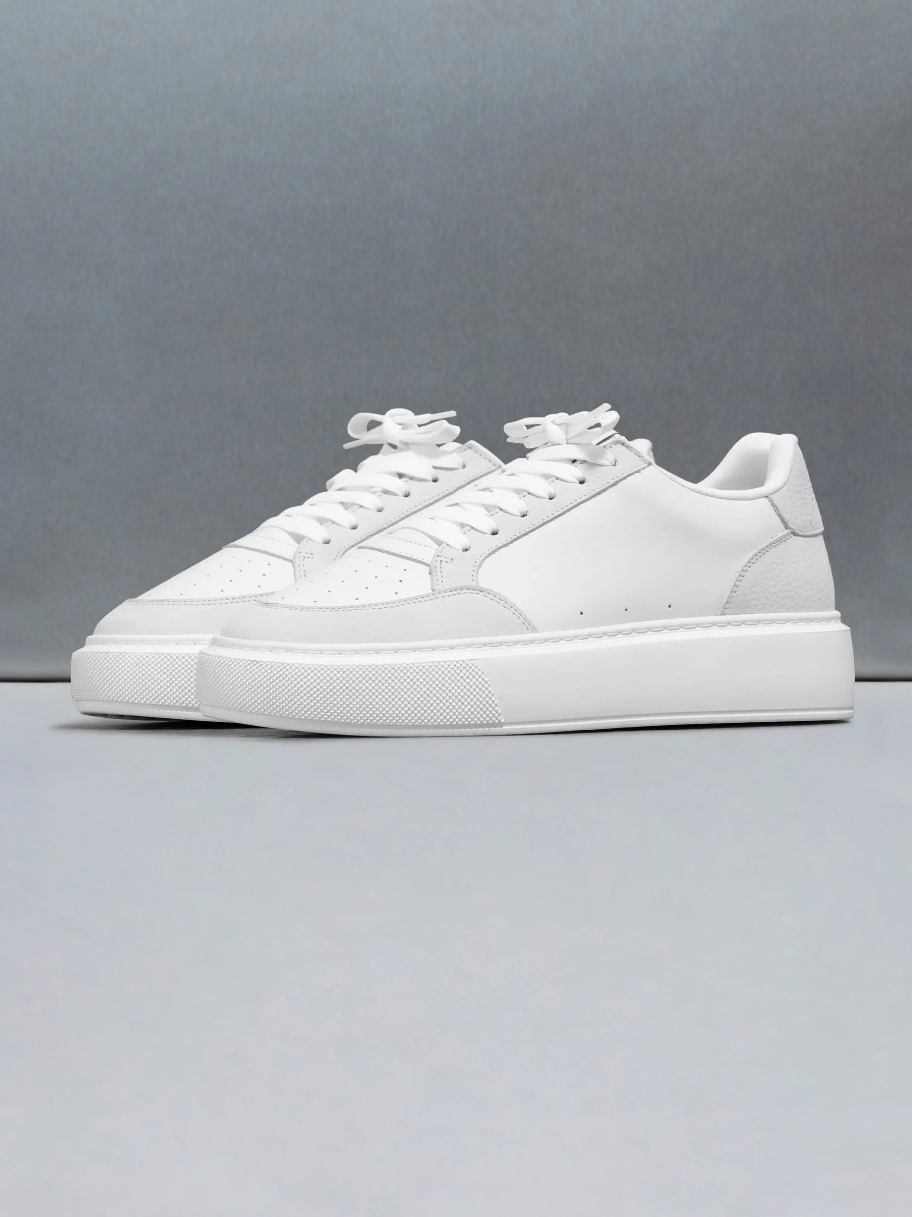 Court Trainer 2.0 - White Ice