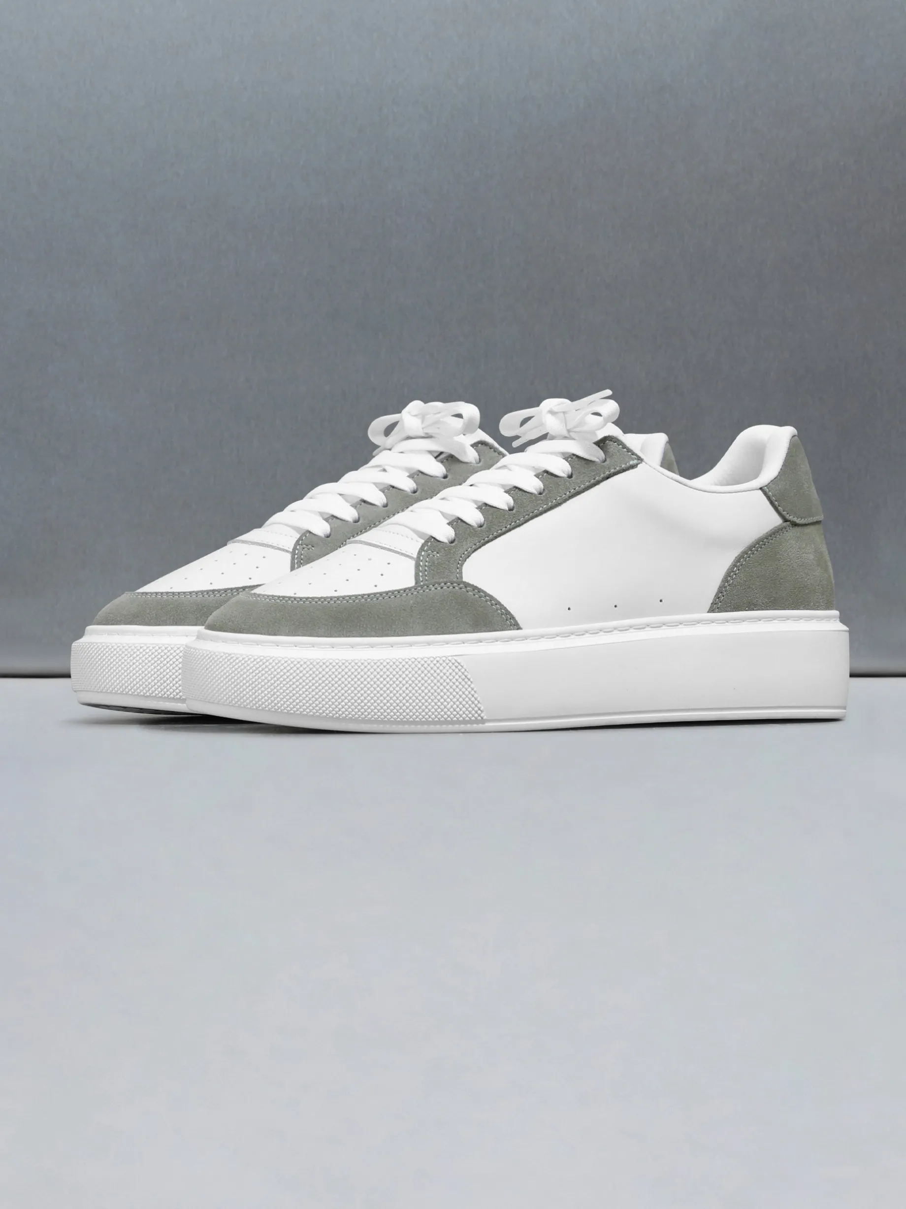Court Trainer 2.0 - White Sage
