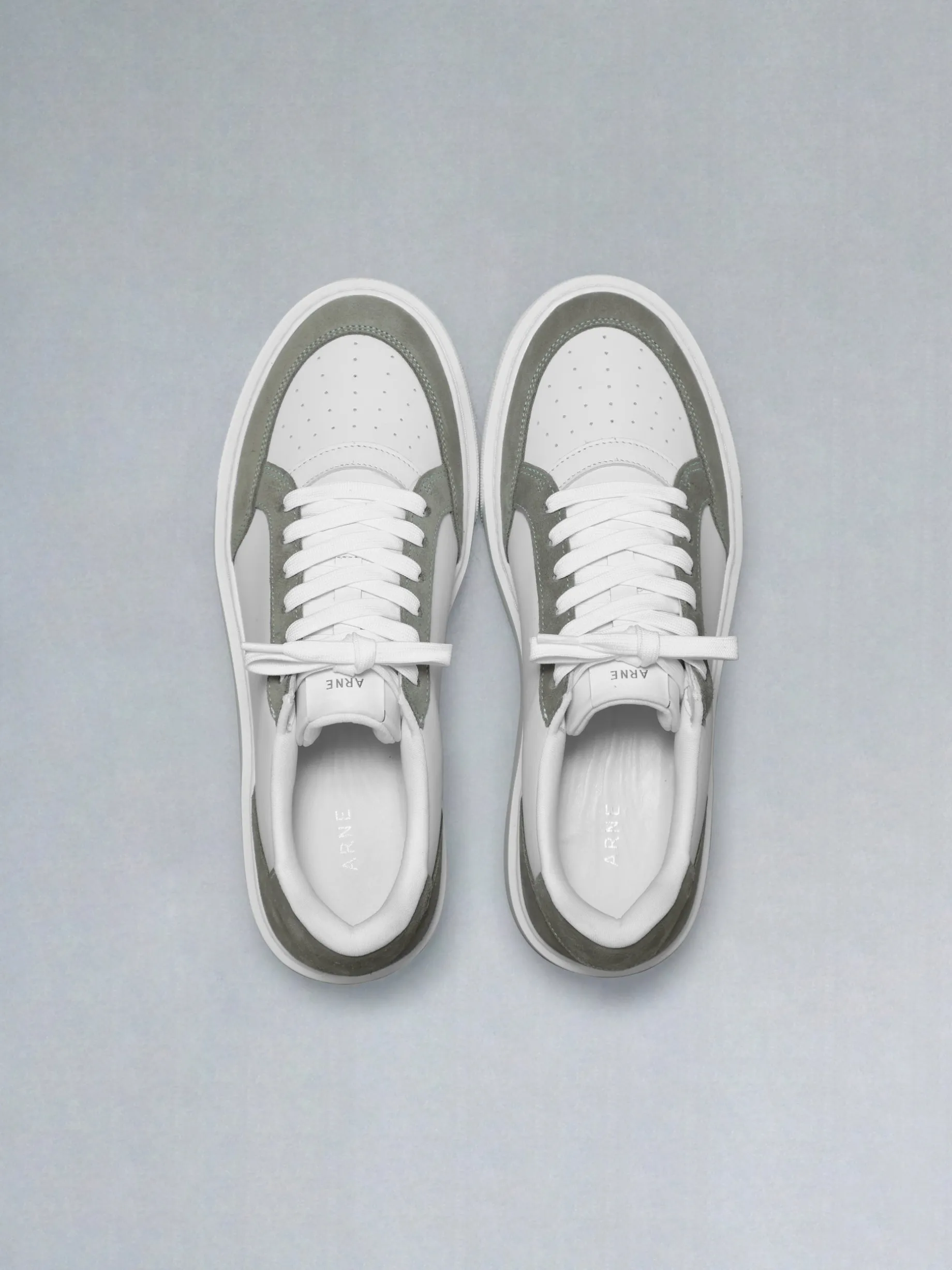 Court Trainer 2.0 - White Sage