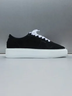 Court Trainer - Suede Black