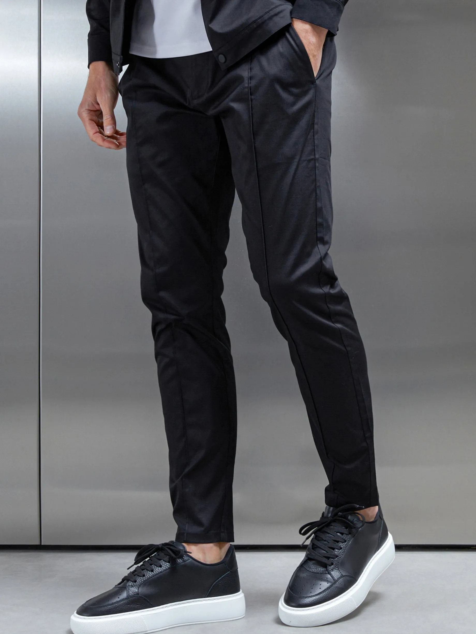 Essential Drawstring Trouser - Black