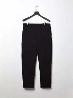 Essential Jogger - Black