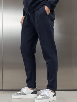 Essential Jogger - Navy