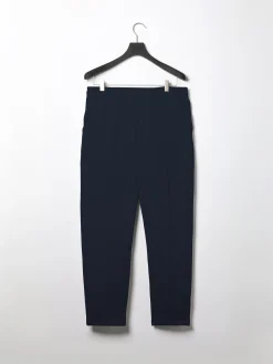 Essential Jogger - Navy