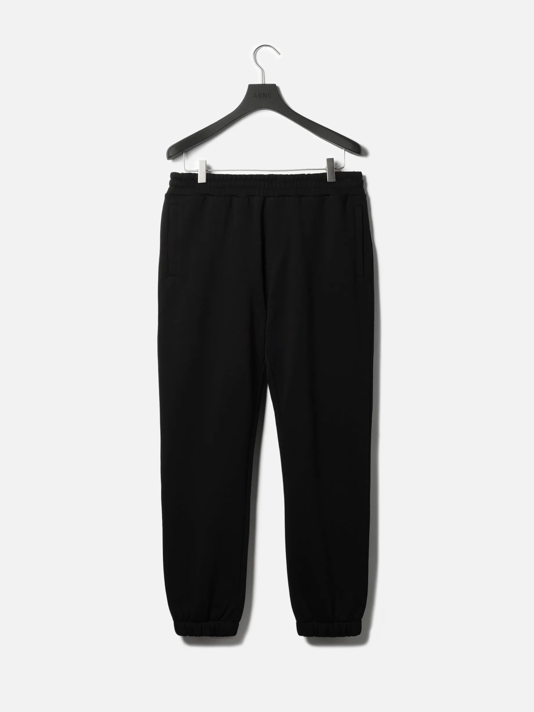Essential Relaxed Fit Cuffed Jogger - Black