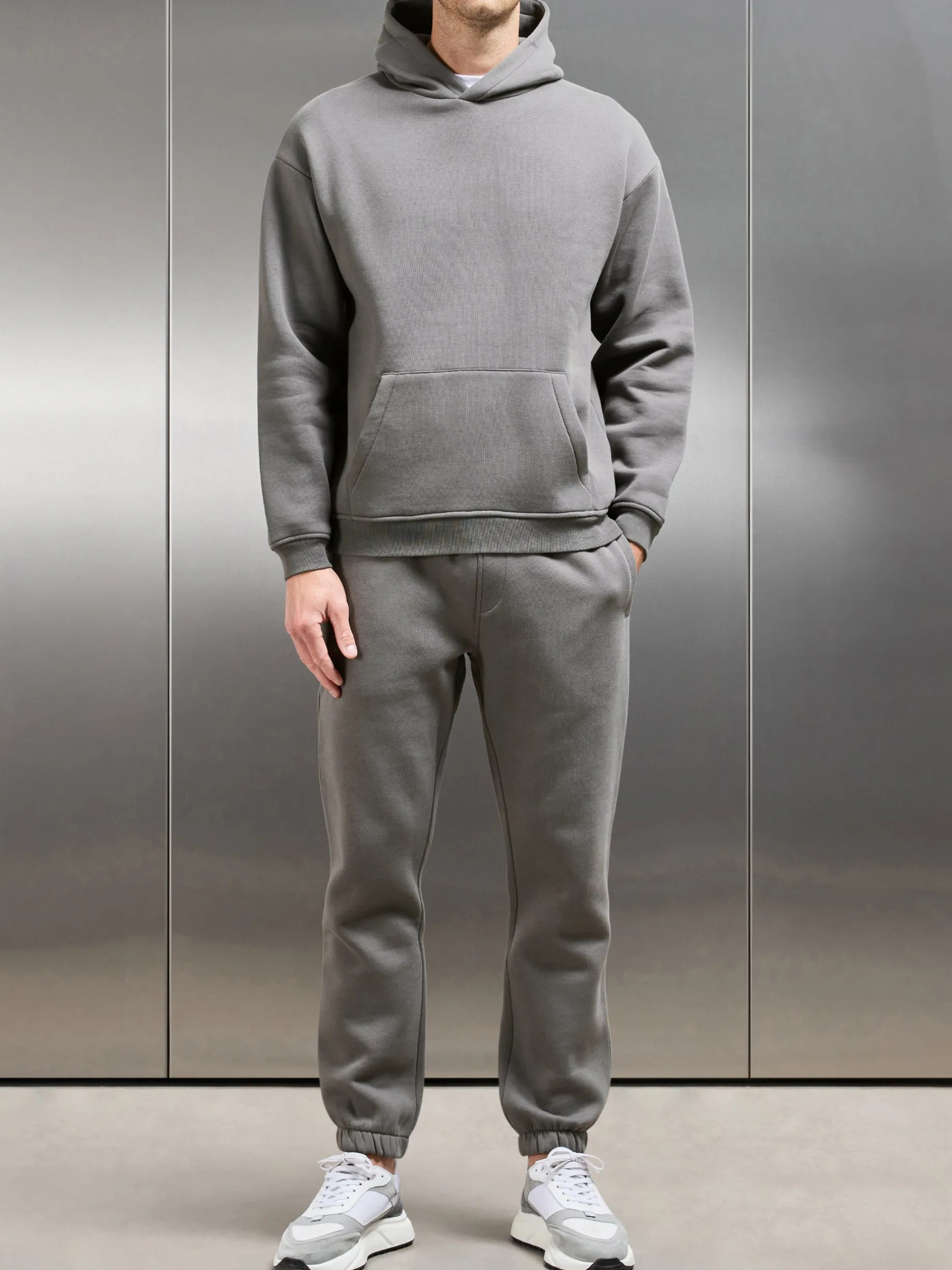 Essential Relaxed Fit Cuffed Jogger - Grey