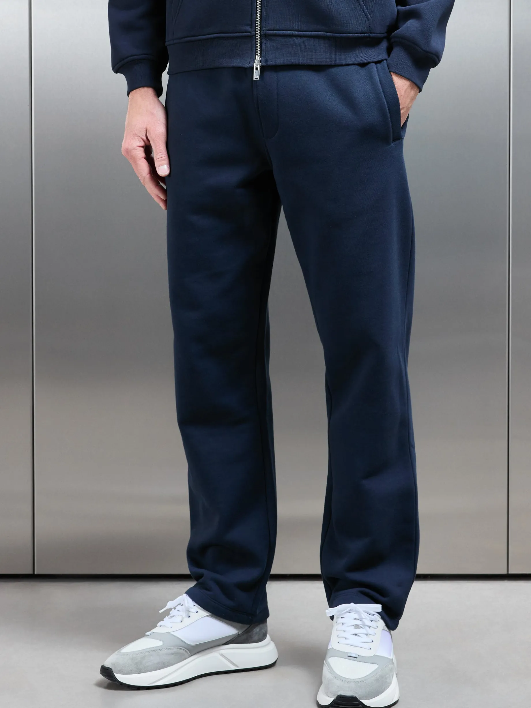 Essential Straight Leg Jogger - Navy