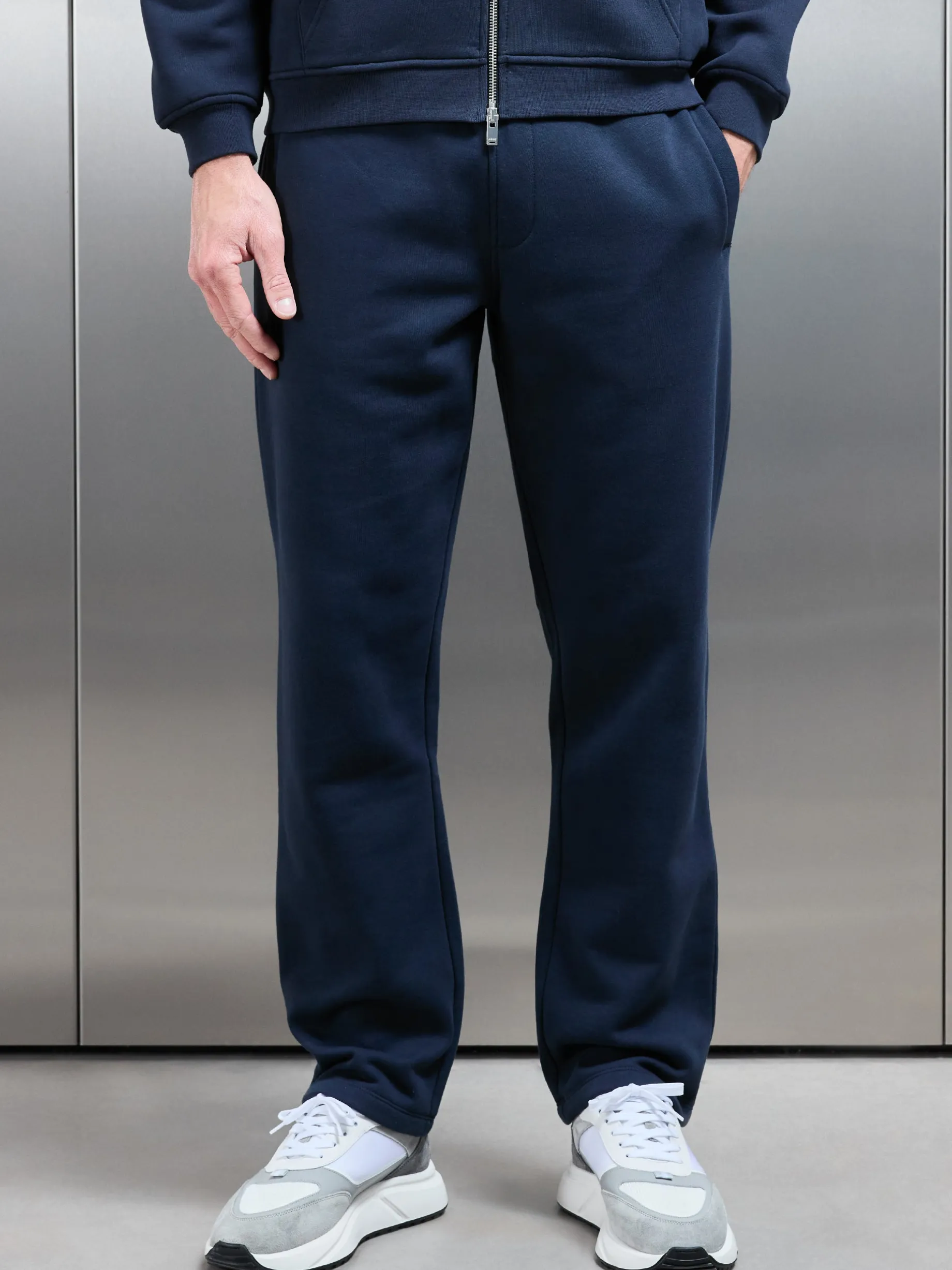 Essential Straight Leg Jogger - Navy