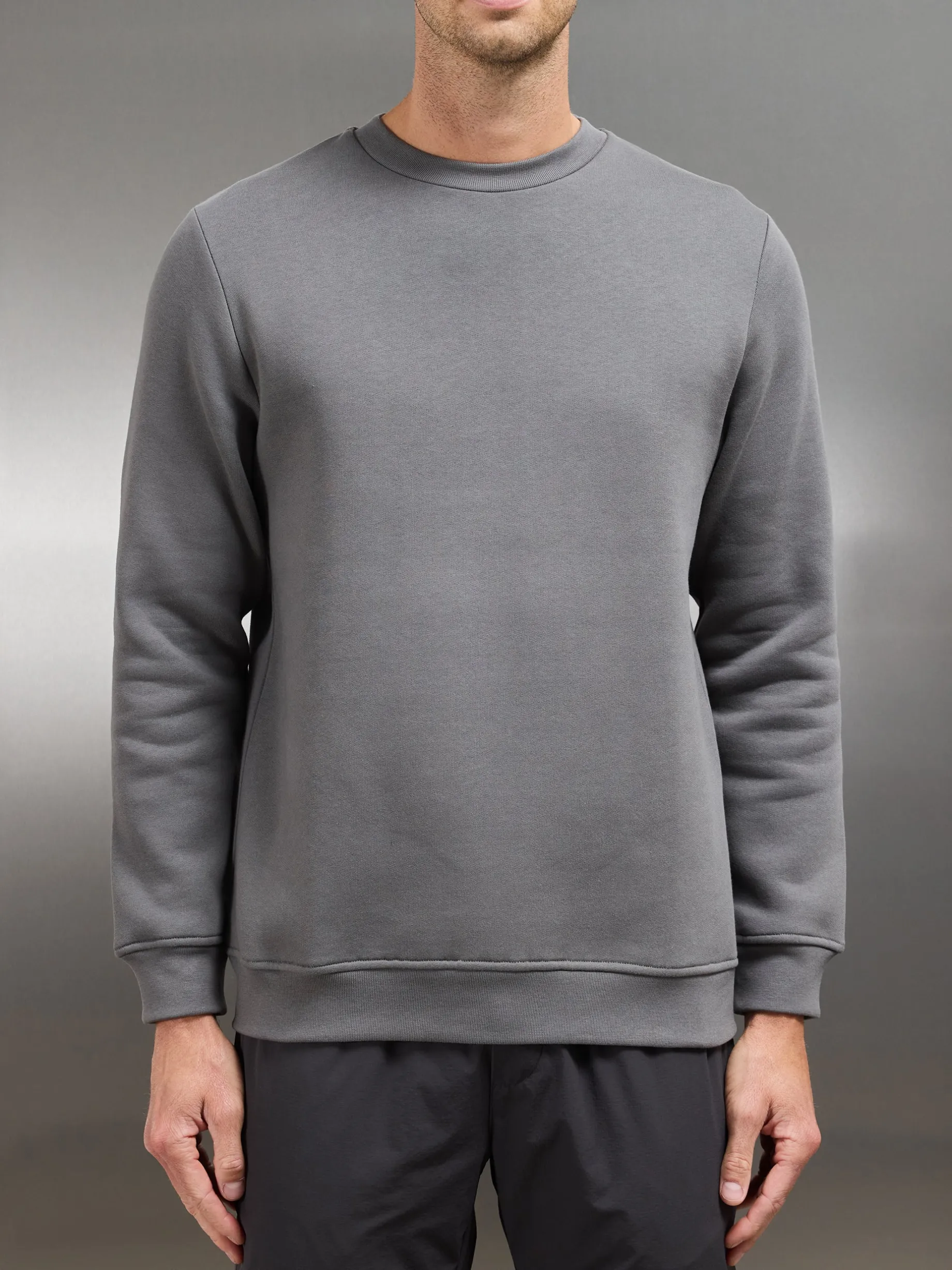 Essential Sweatshirt - Grey