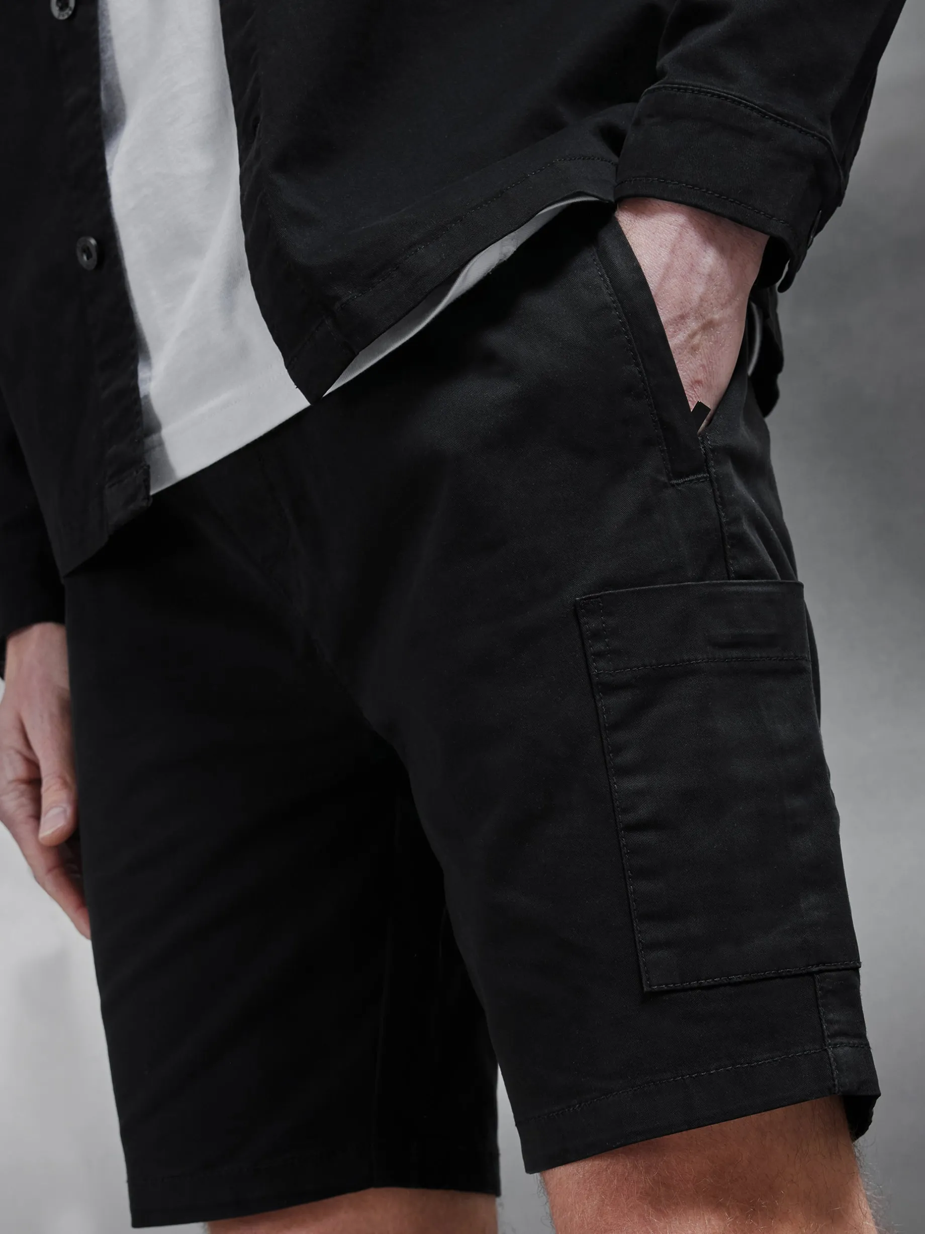 Garment Dye Cargo Short - Black