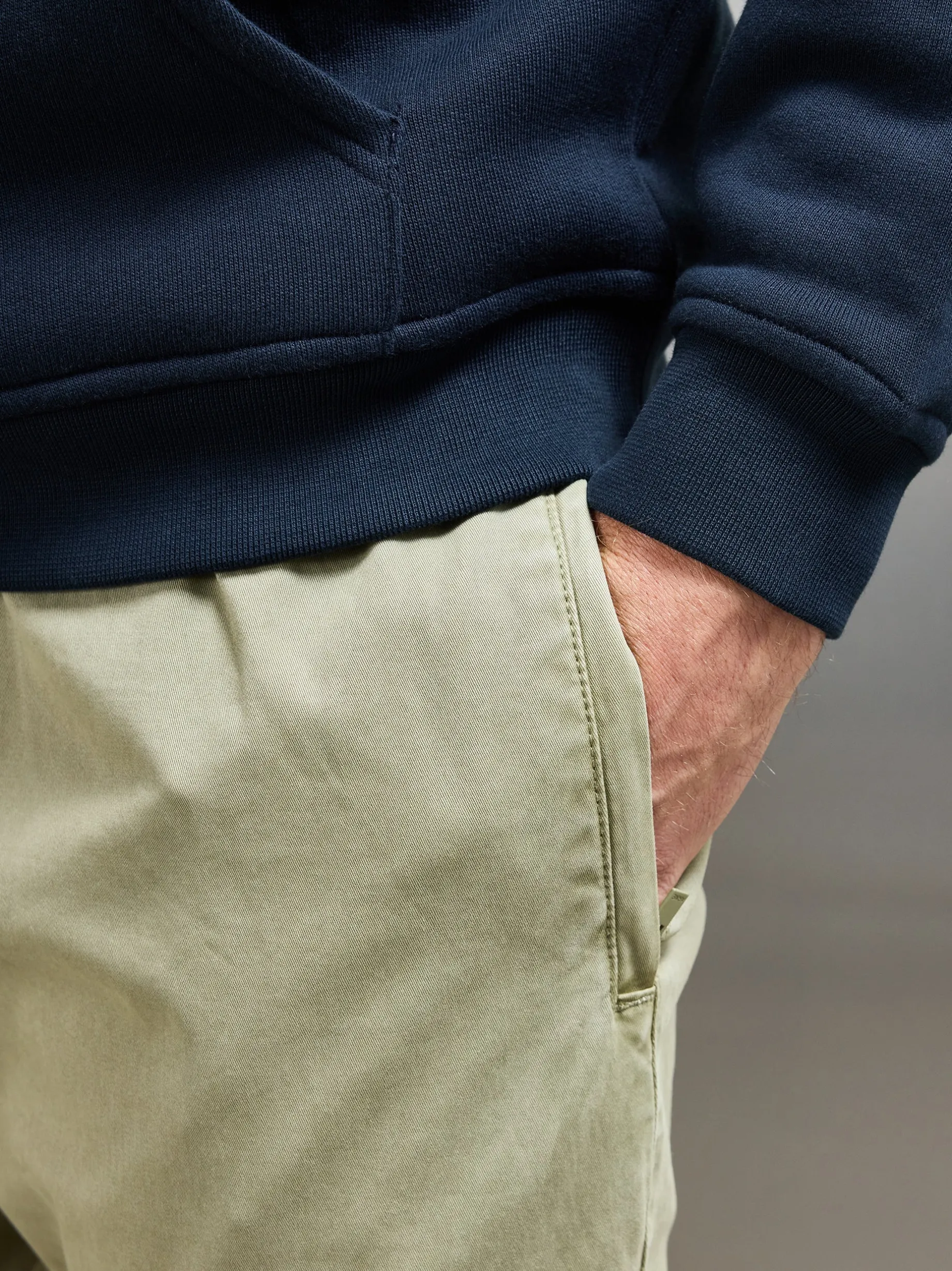 Garment Dye Cotton Trouser - Olive
