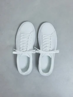 Low Essential Leather Trainer - White