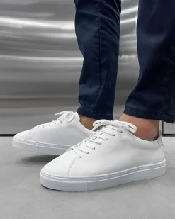 Low Essential Leather Trainer - White