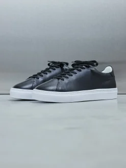 Low Essential Leather Trainer - Black