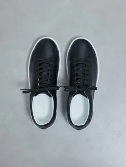 Low Essential Leather Trainer - Black