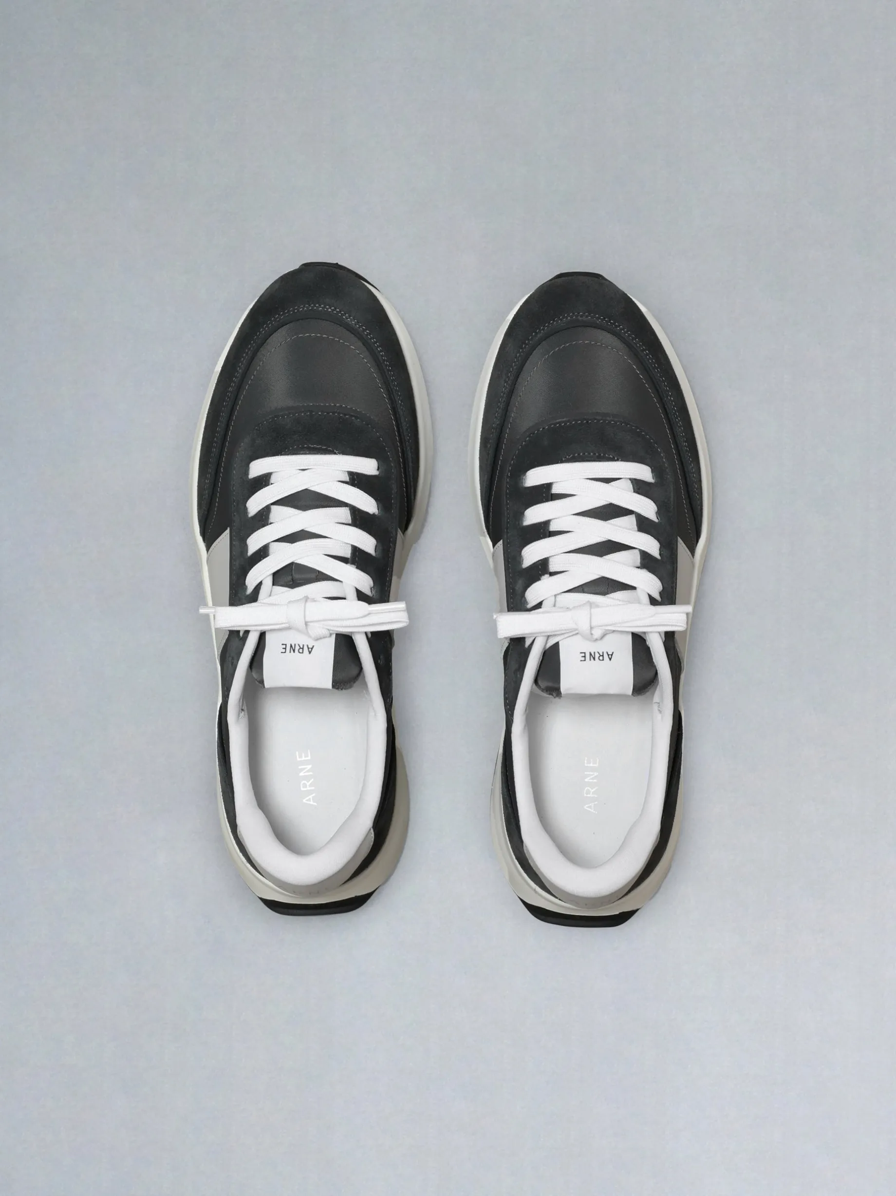 Low Runner 2.0 - Charcoal Stone