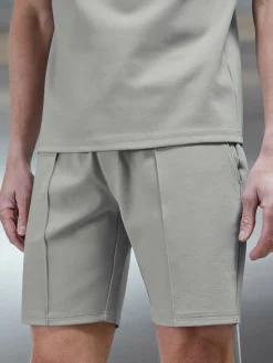 Luxe Essential Short - Stone