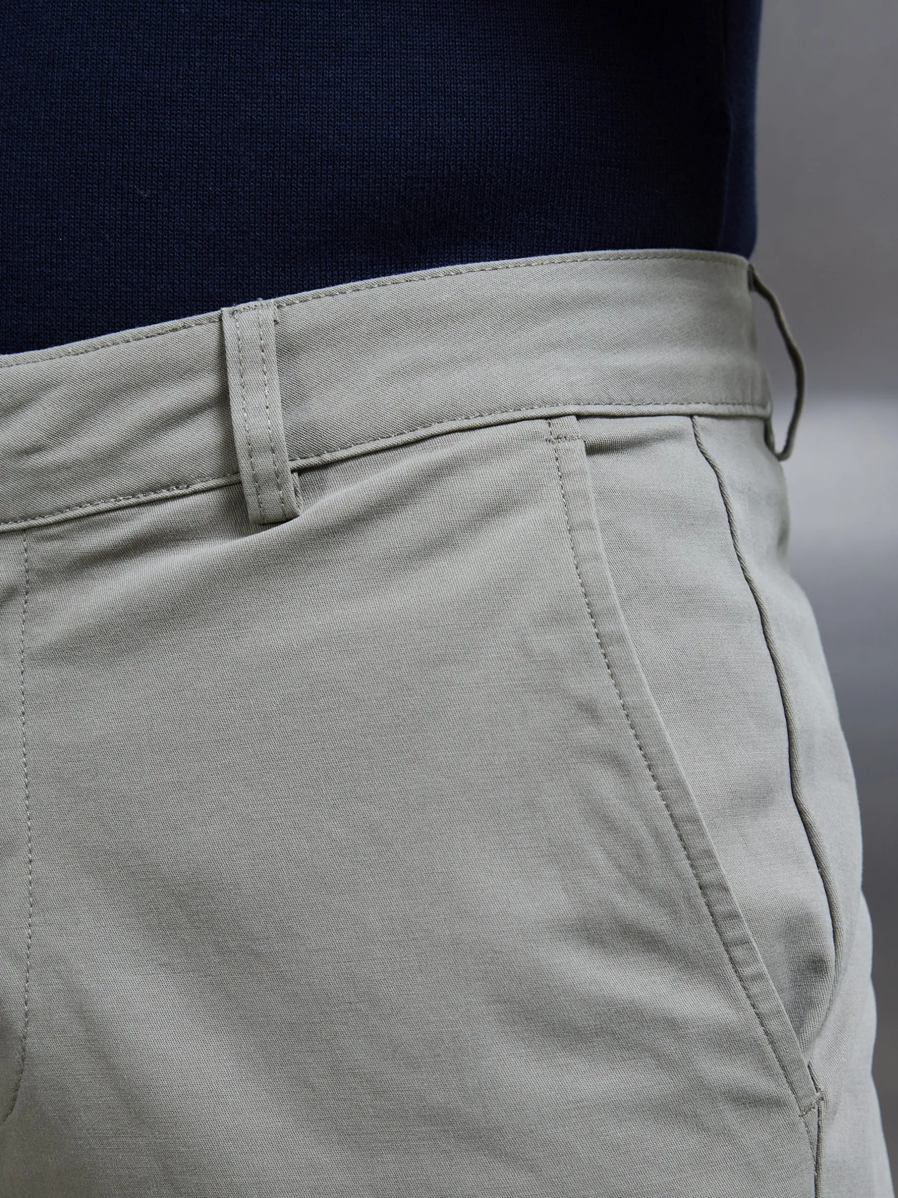 Mid Weight Tailored Chino Trouser - Olive