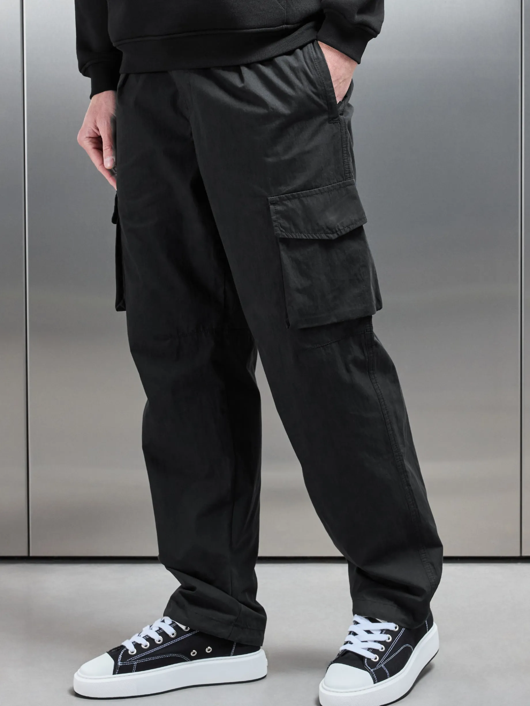 Parachute Cargo Pant - Black
