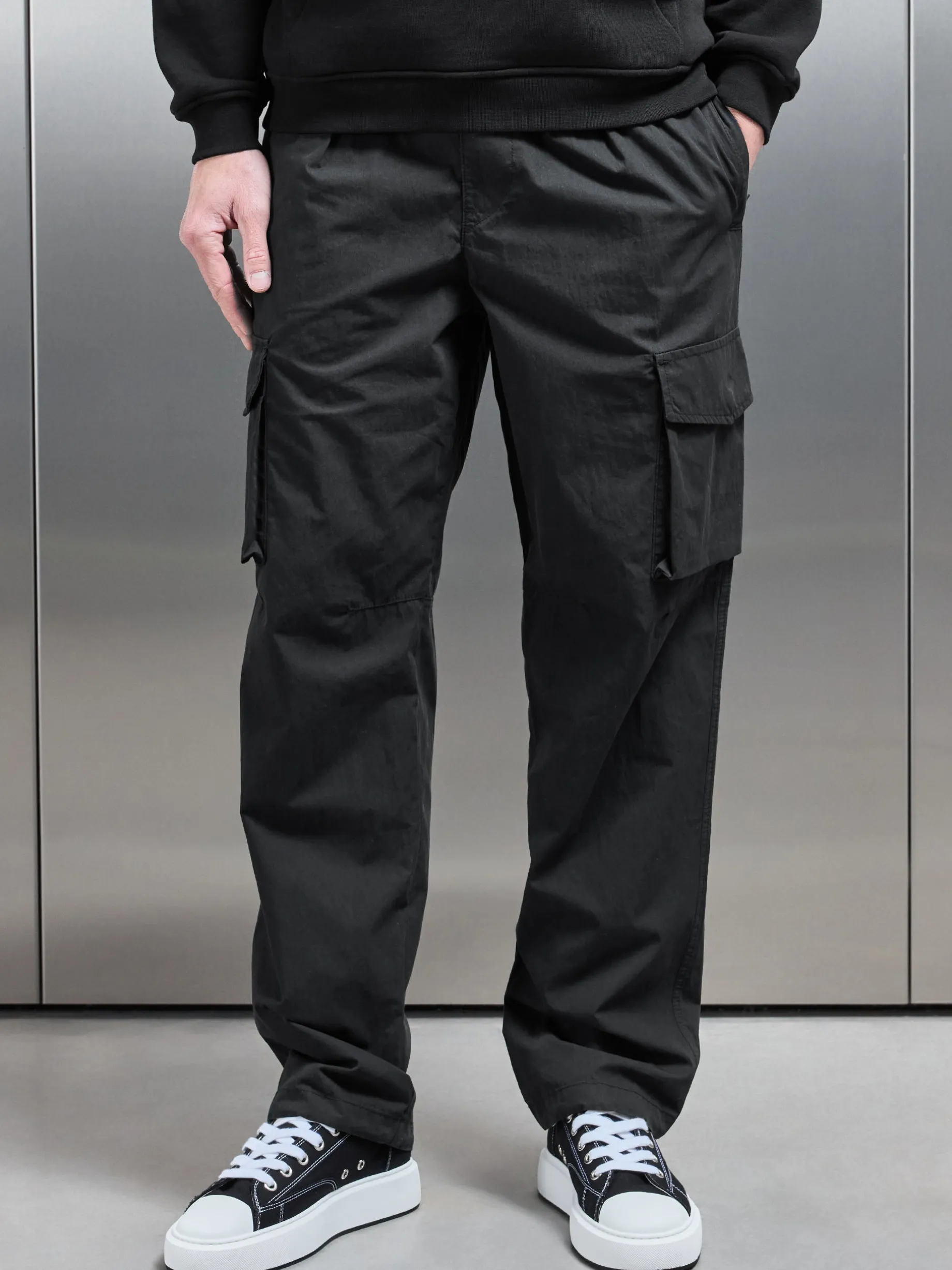 Parachute Cargo Pant - Black