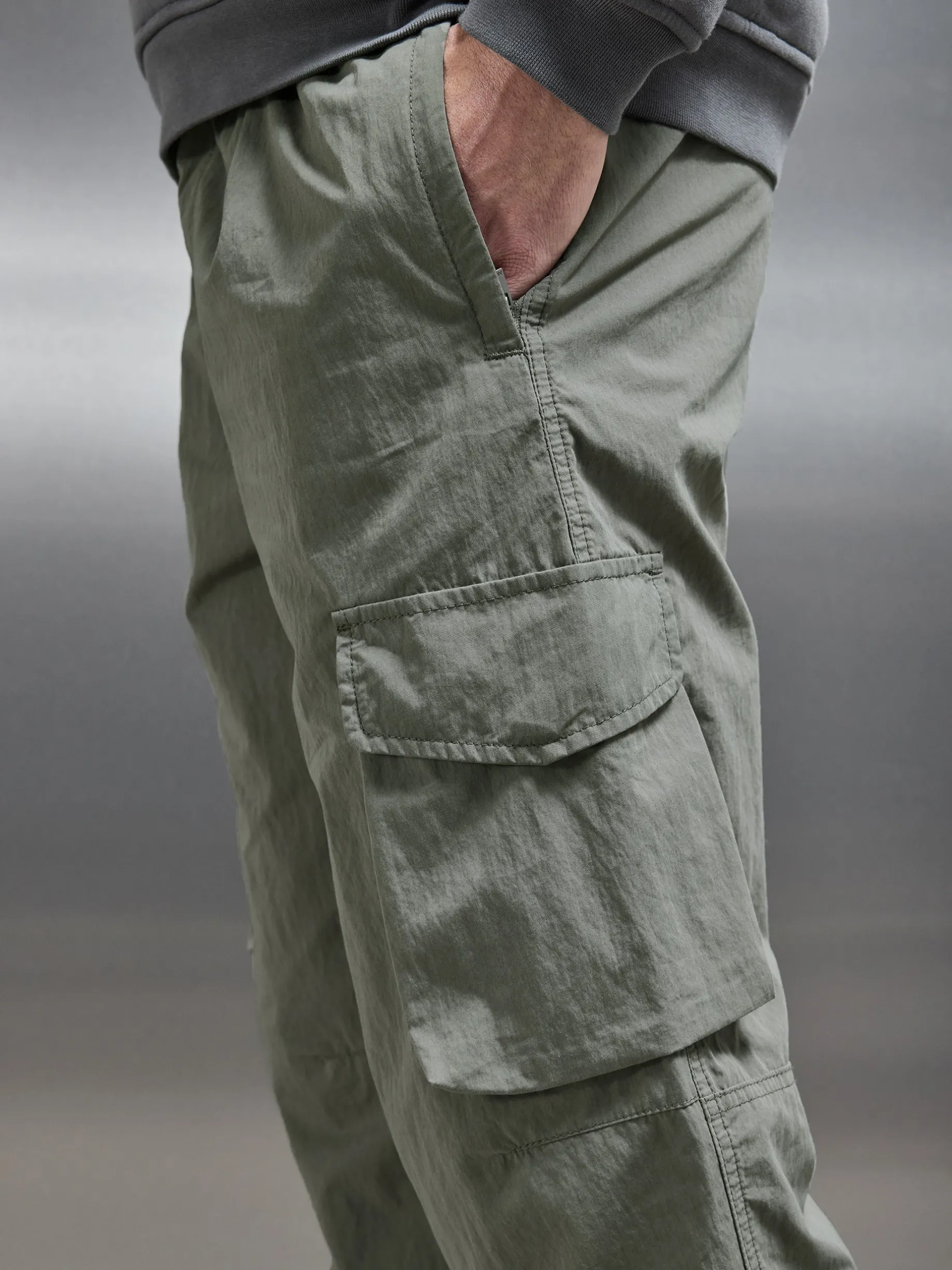 Parachute Cargo Pant - Olive