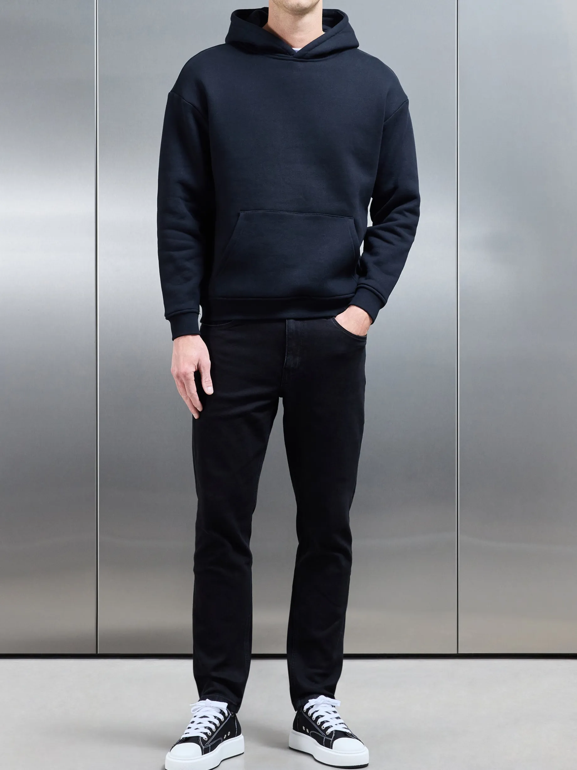 Relaxed Fit Denim Jeans - Solid Black