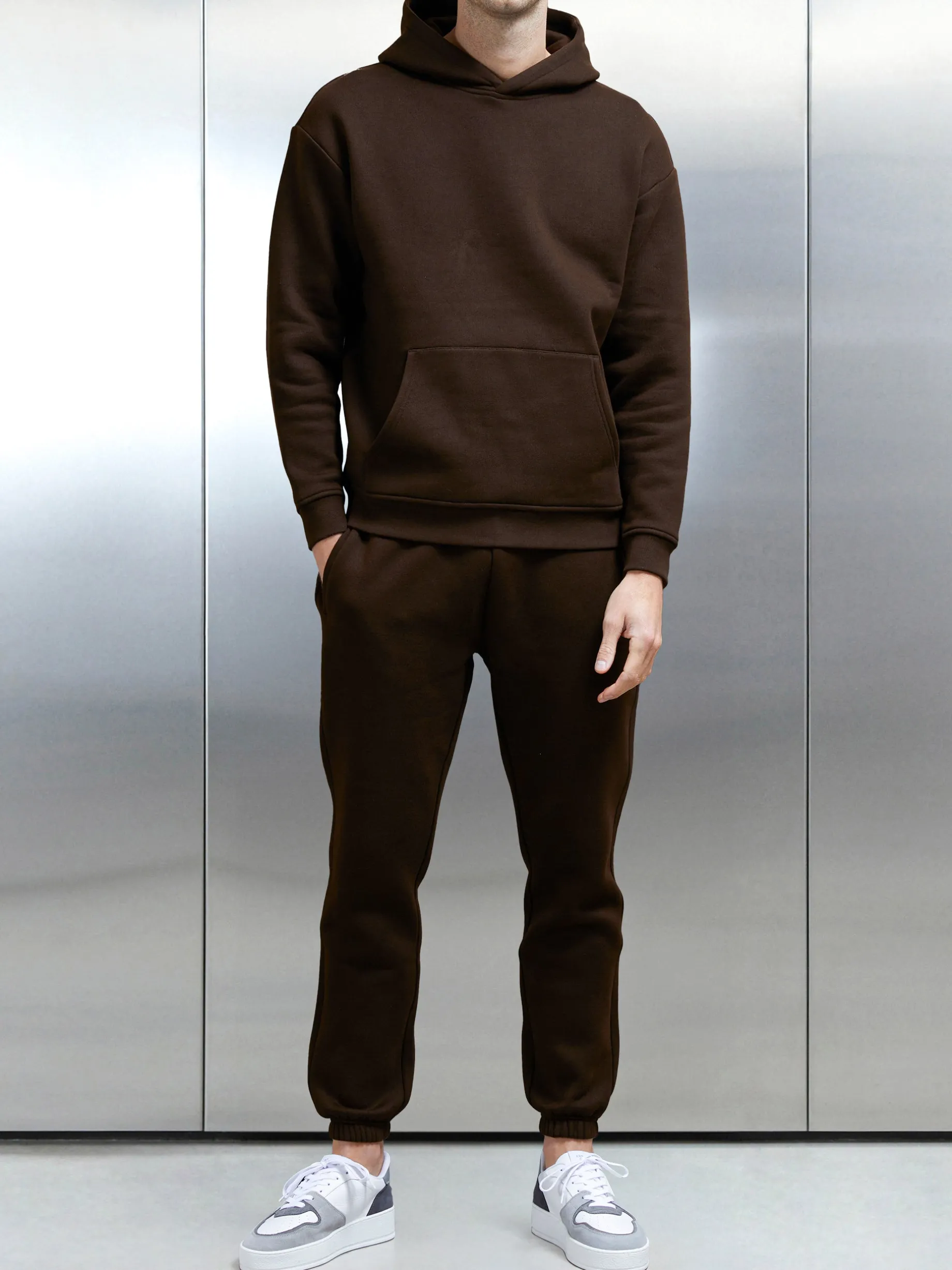 Relaxed Fit Jogger - Brown