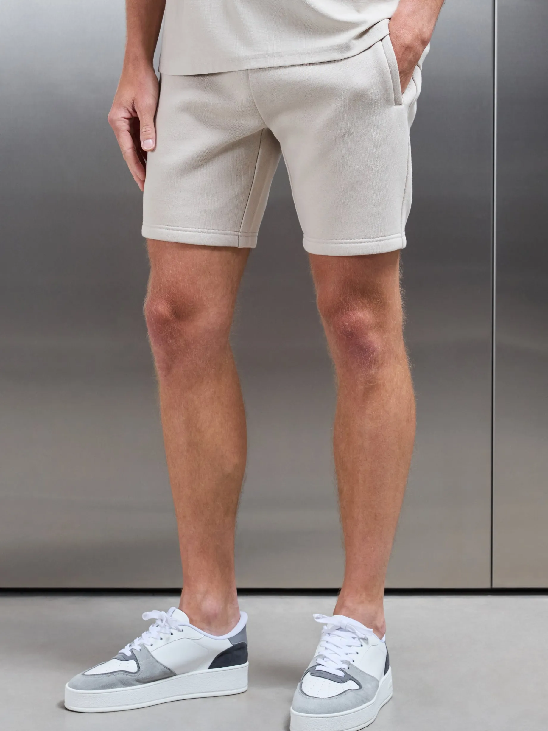 Relaxed Fit Short - Beige