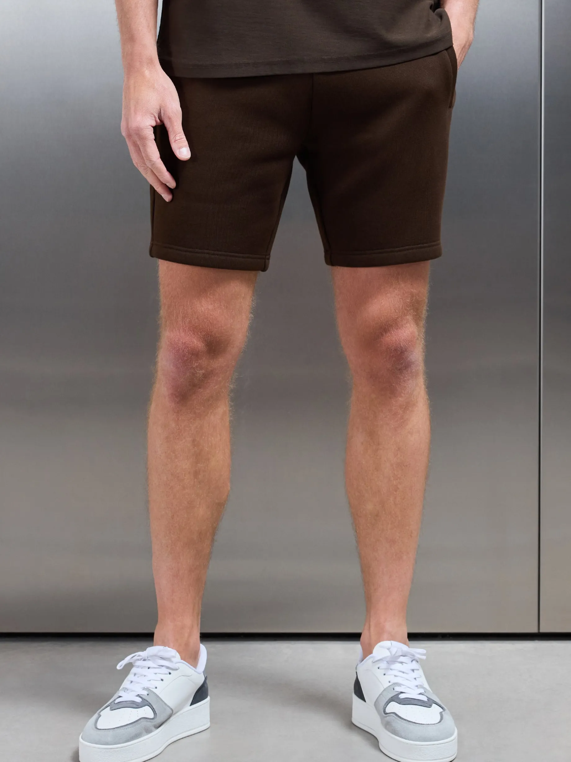 Relaxed Fit Short - Brown
