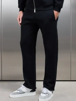 Relaxed Fit Straight Leg Jogger - Black