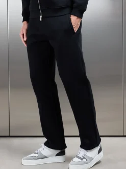 Relaxed Fit Straight Leg Jogger - Black