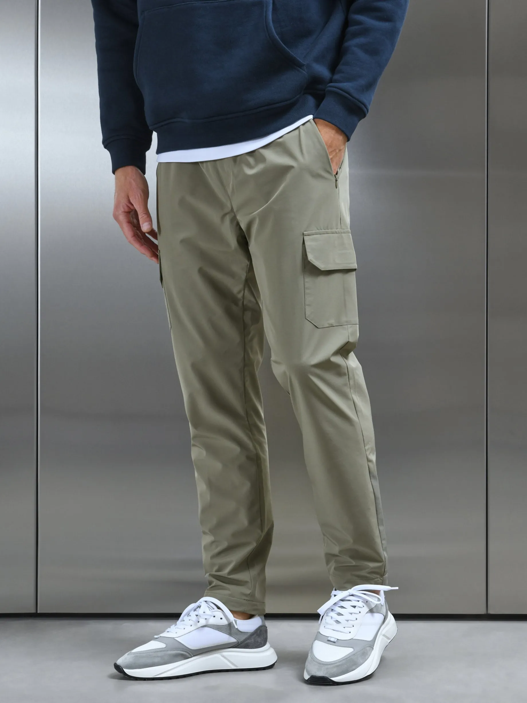 Relaxed Technical Nylon Cargo Pant - Olive