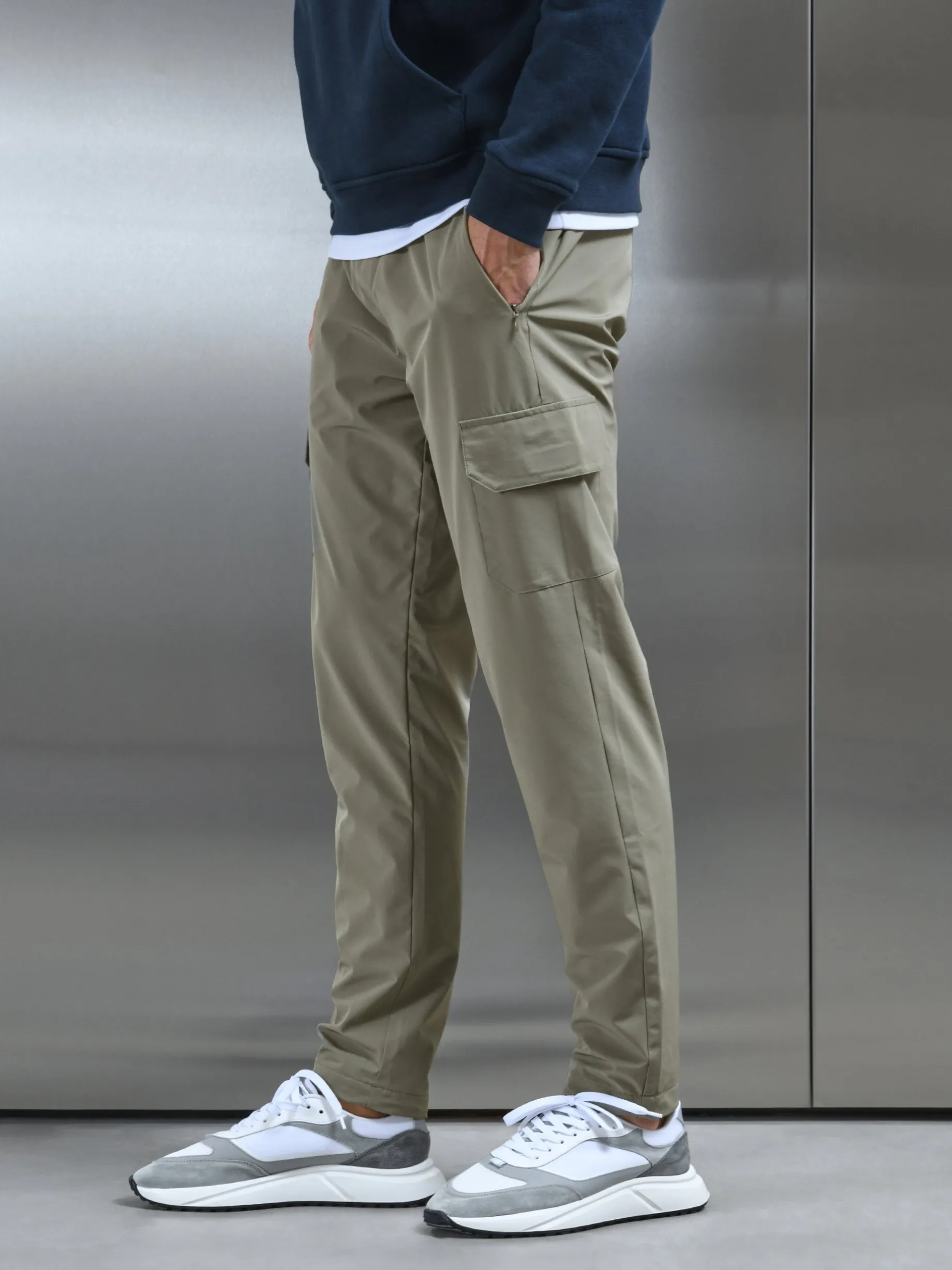 Relaxed Technical Nylon Cargo Pant - Olive
