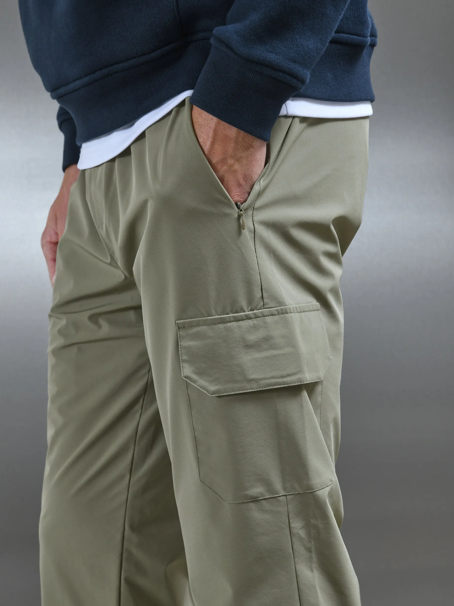 Relaxed Technical Nylon Cargo Pant - Olive