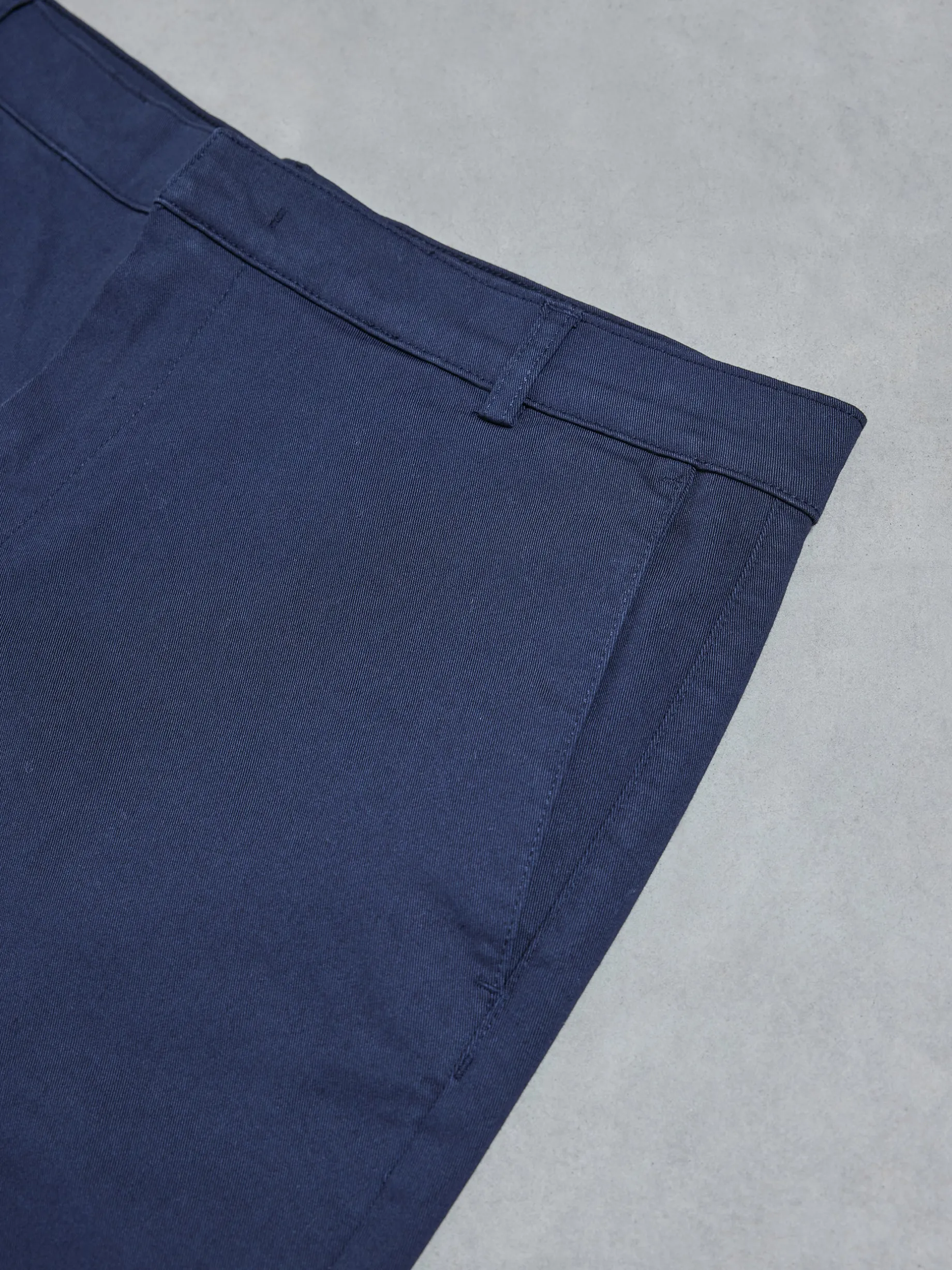 Tailored Chino Short - Navy