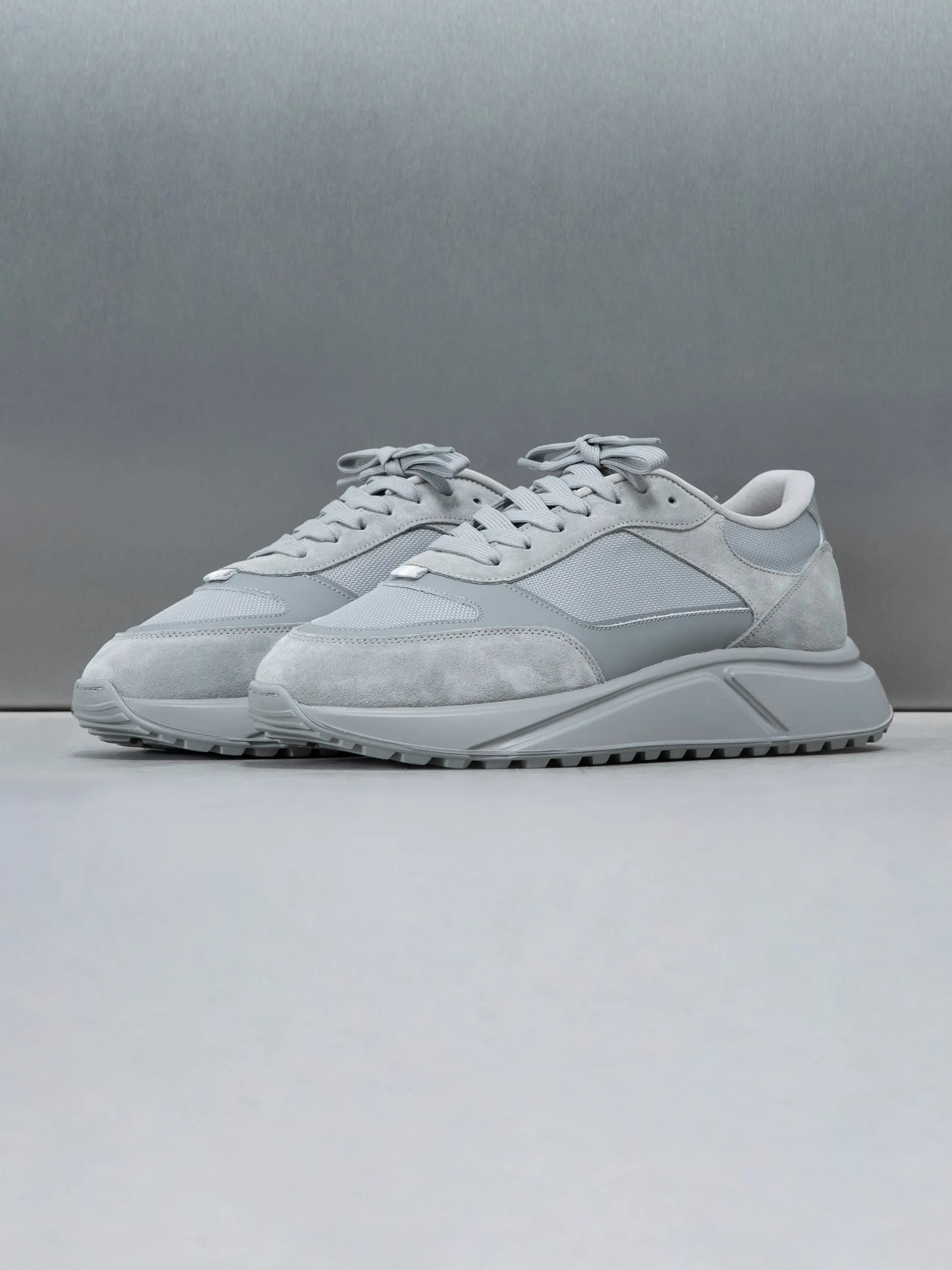 Technical Runner - Triple Grey