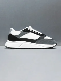 Technical Runner - White Black