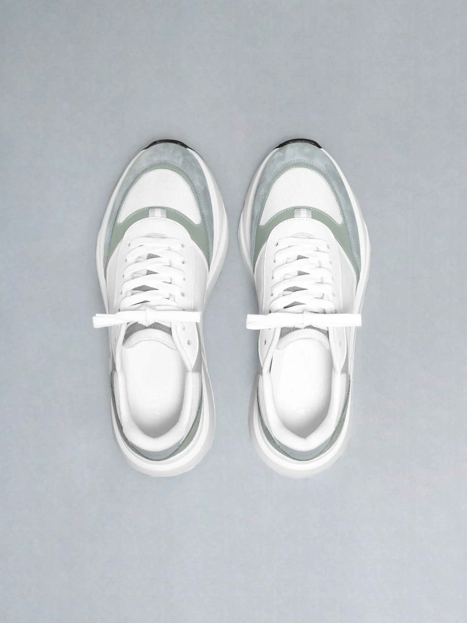 Technical Runner - White Olive