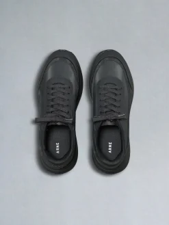 Wave Runner Nylon - Triple Charcoal